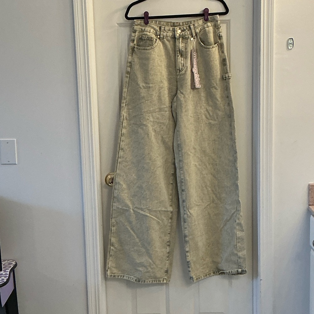 Missguided Light Gray Flare & Wide Leg Jeans